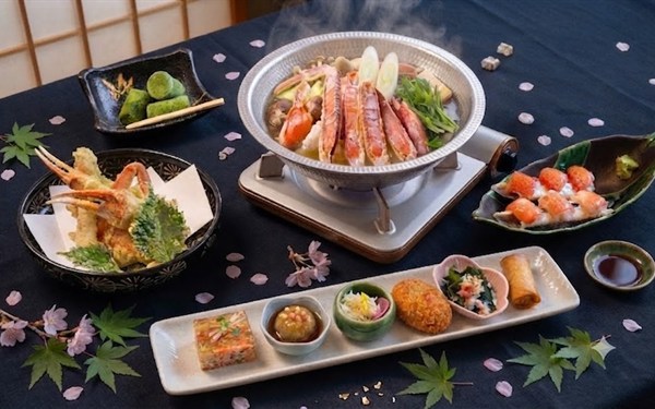 かに鍋コース各種